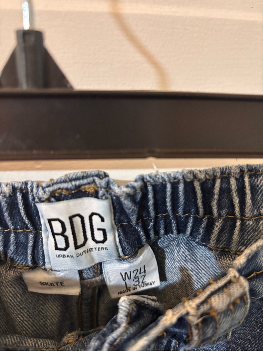 Urban Outfitters BDG Blue Wide-Leg Skate Jeans - Picture 3 of 6